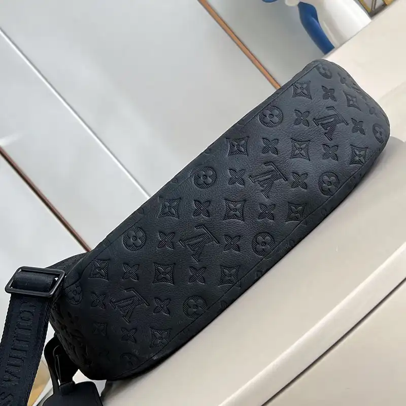 Affordable LV Bags 2411YA0208 0127