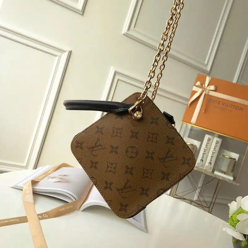 Cheap LV Bags 19T1L0541 0131