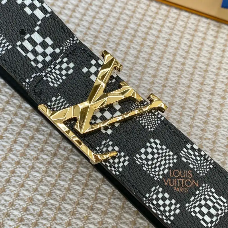 Cheap LV Belts 2204XA0213 0122