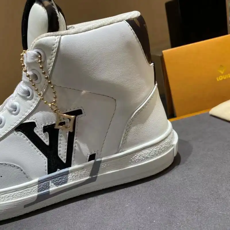 Affordable LV Shoes 2209MP0019 0130