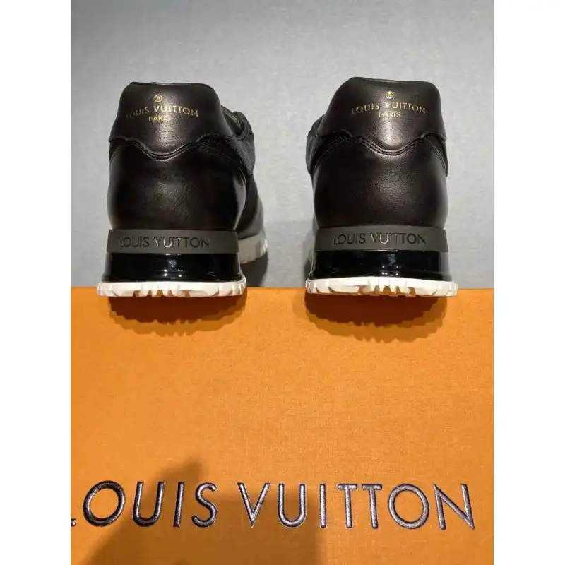 Affordable LV Shoes 20SH010705 0125