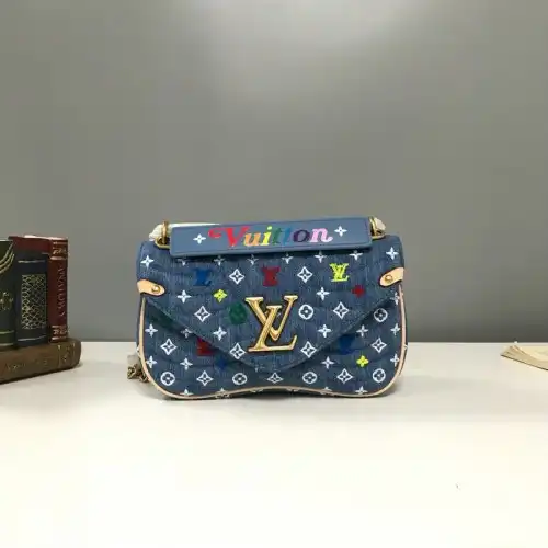 LV Bags 20B570050 0129