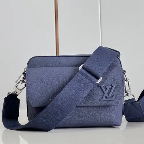 LV Bag 2306YA0170 0127