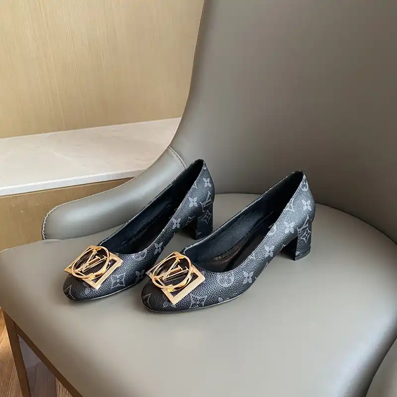 Cheap LV Shoes 2304PZ0071 0130