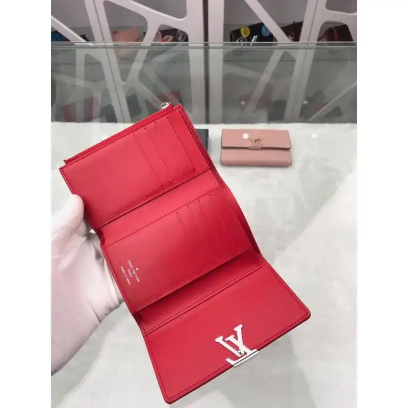 Affordable LV Bags 19B570212 0201