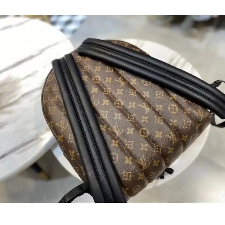 Cheap LV Bags 1906BL0026 0212