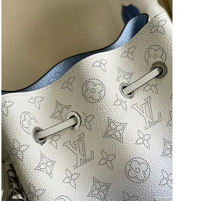 Cheap 2105GV0081 Bags LV 0212