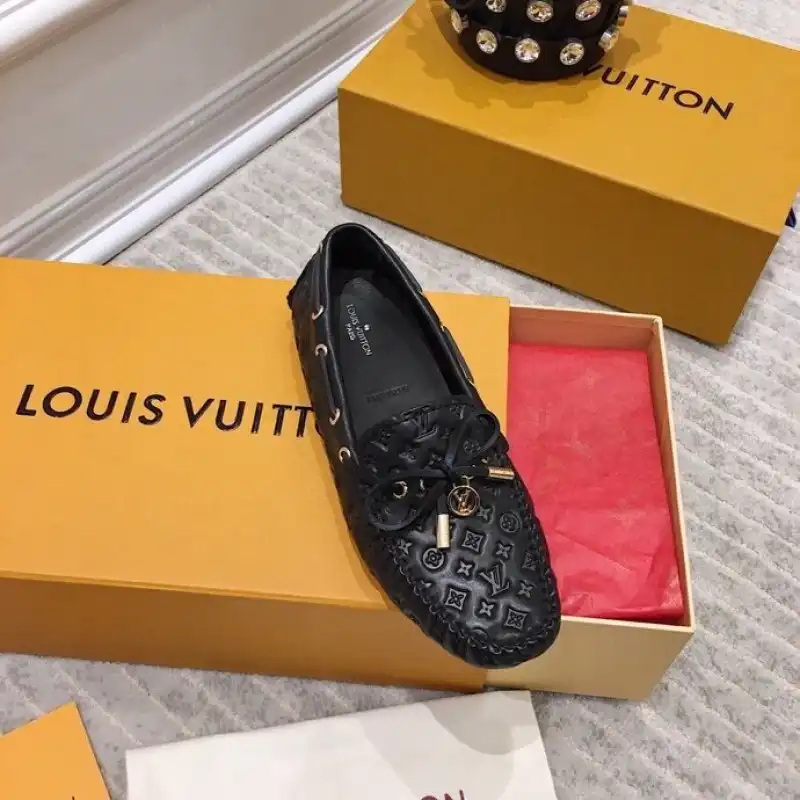 Cheap LV Shoes 2405SH0007 0202