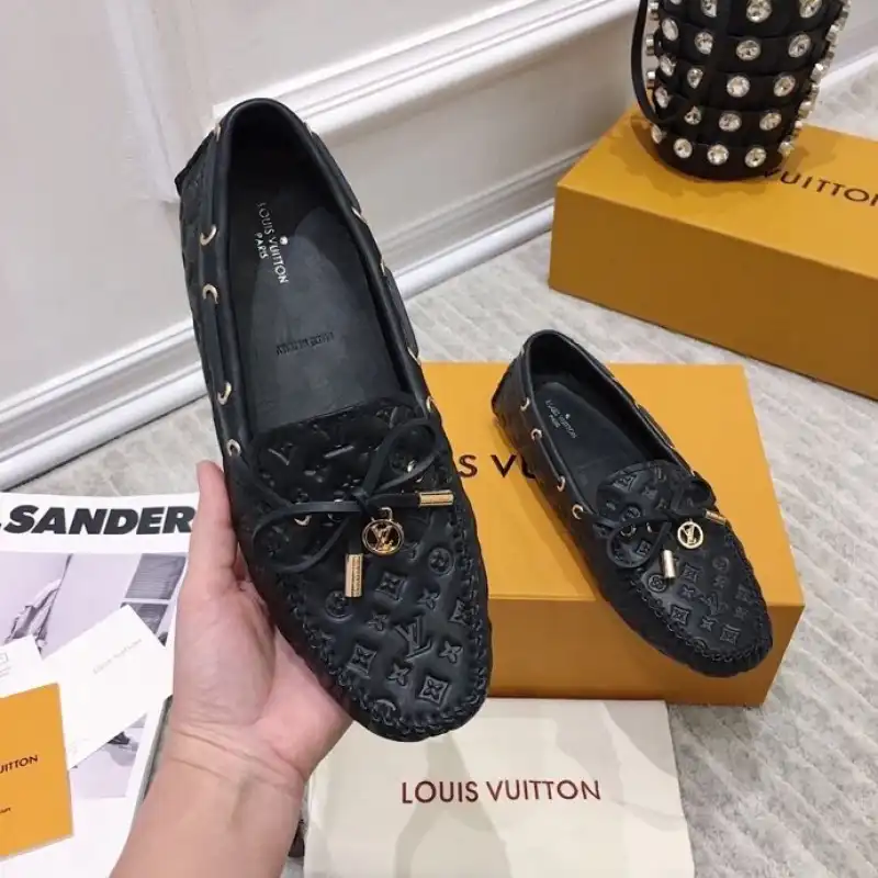 Cheap LV Shoes 2405SH0007 0202