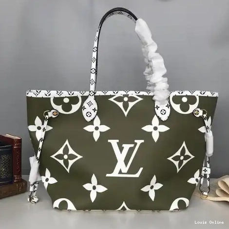 Cheap LV 19T1L0709 Bags 0221