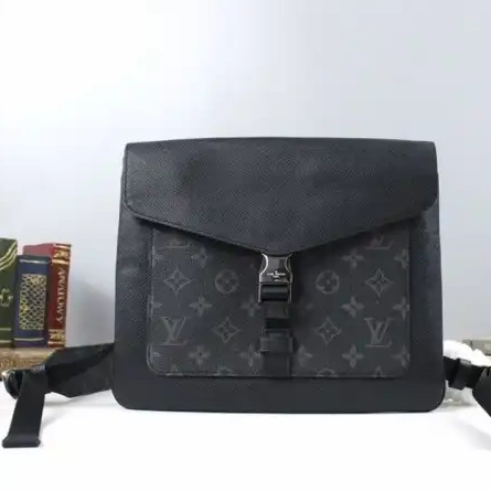 Cheap LV Bags 20DJ570011 0214