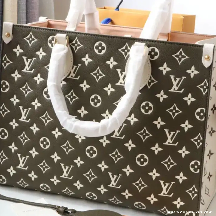 Affordable LV Bag 2204DJ0033 0223