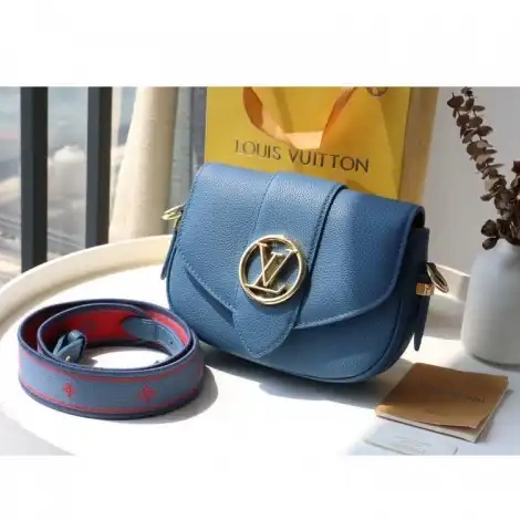 2110DJ0046 Bag LV 0223