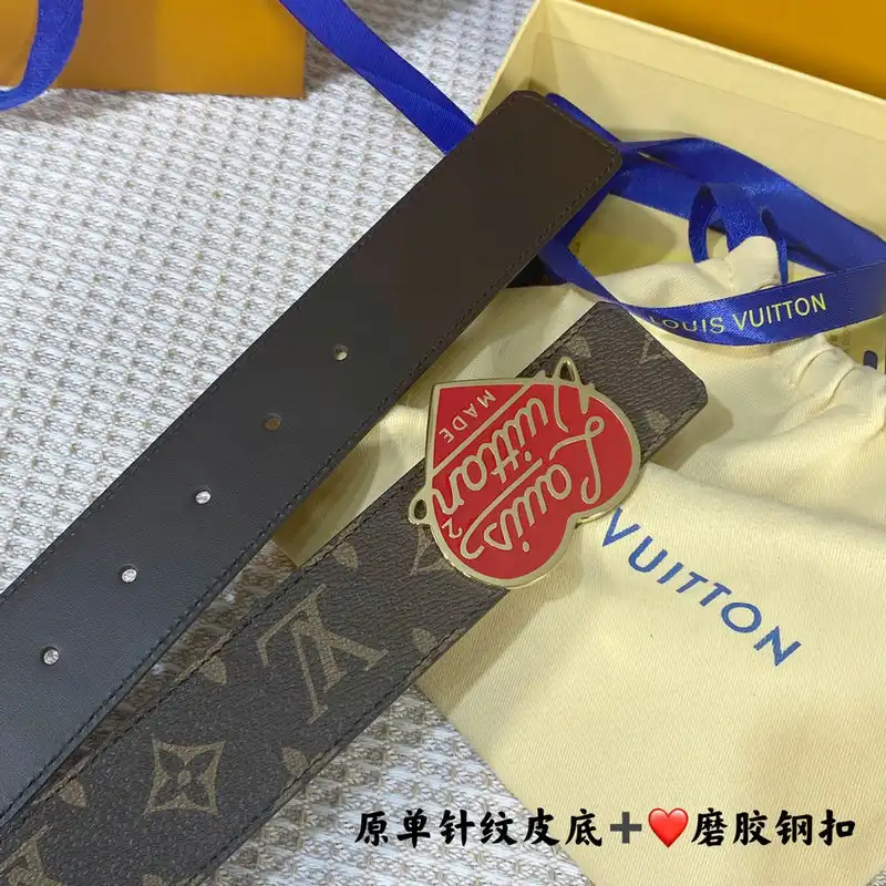 Cheap LV Belts 2201XA0066 0204