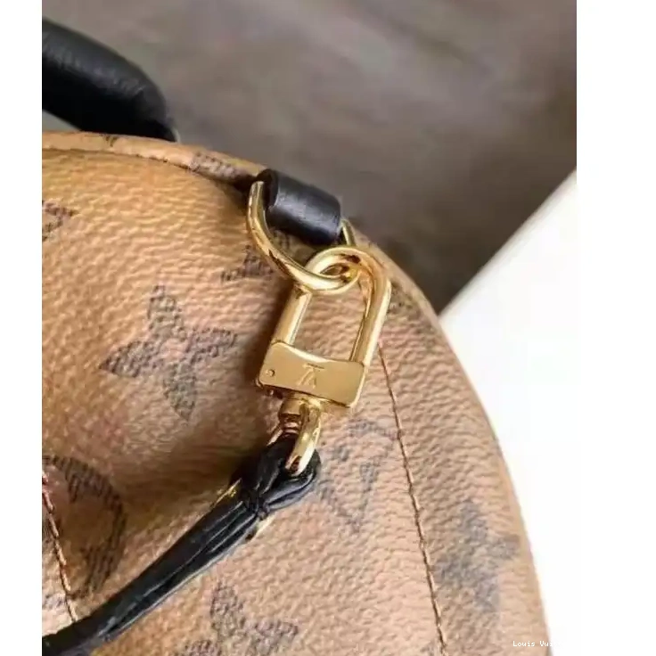 Cheap LV Bags 1906BL0026 0212